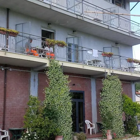 Hotel Ristorante La Greppia Montedivalli Chiesa