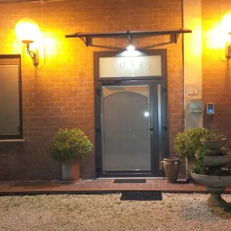 Ristorante La Greppia Hotel Montedivalli Chiesa