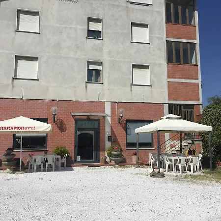 Hotel Ristorante La Greppia Montedivalli Chiesa